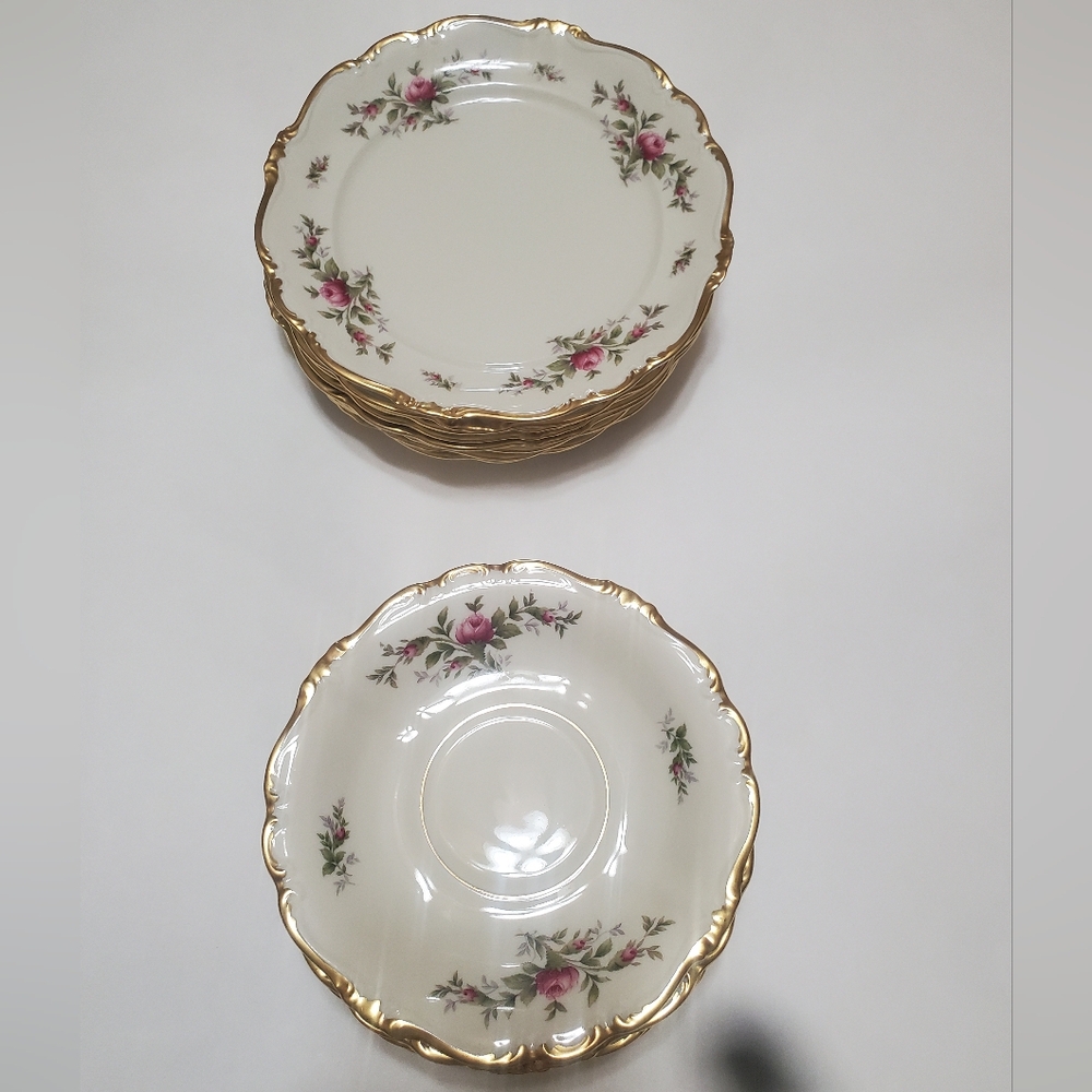Vintage Rosenthal Antoinette Pompadour Saucers And Plates